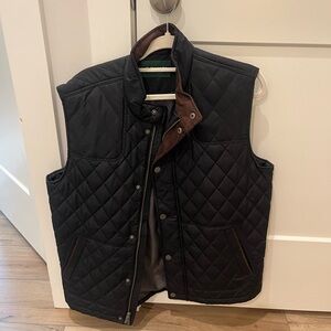 Orvis RT7 Quilted Vest Size L Black